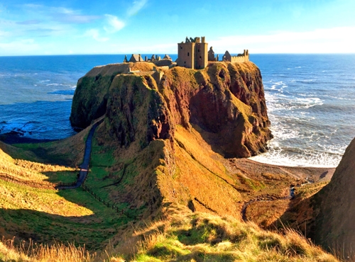 Dunnottar Castle and the Honours of Scotland